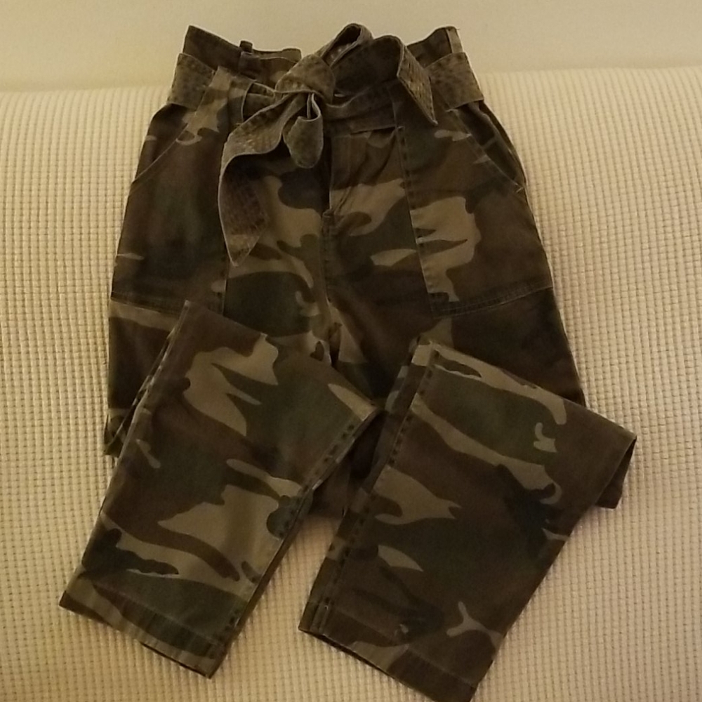 Cargo pants - Picture 2 of 6